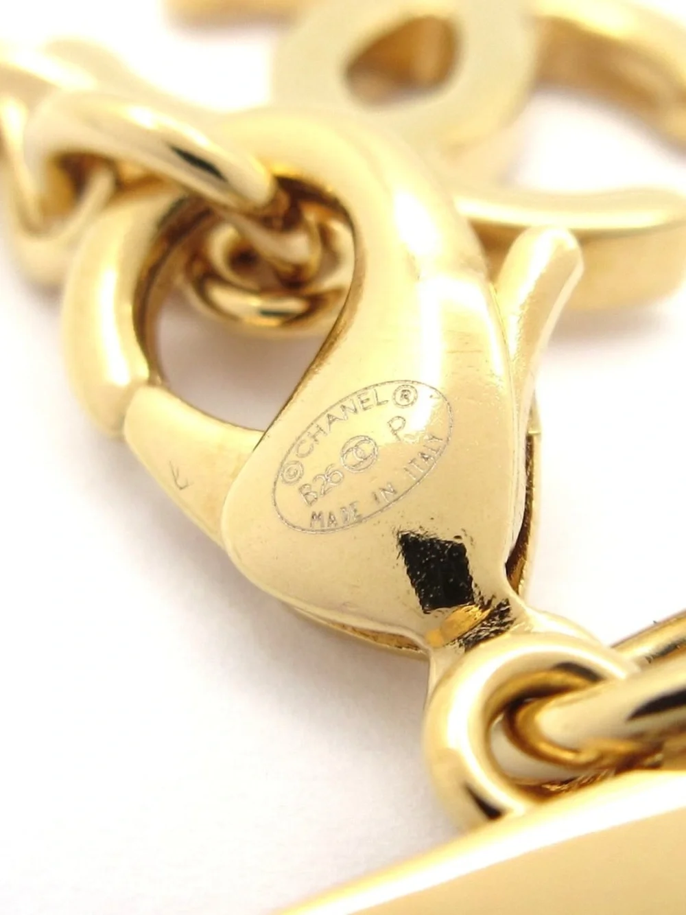Authentic CHANEL 2026 Matthieu Blazy new long triple necklace